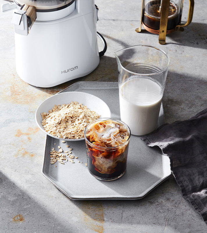 Hurom H-AA Slow Juicer Hurom H-AA Slow Juicer